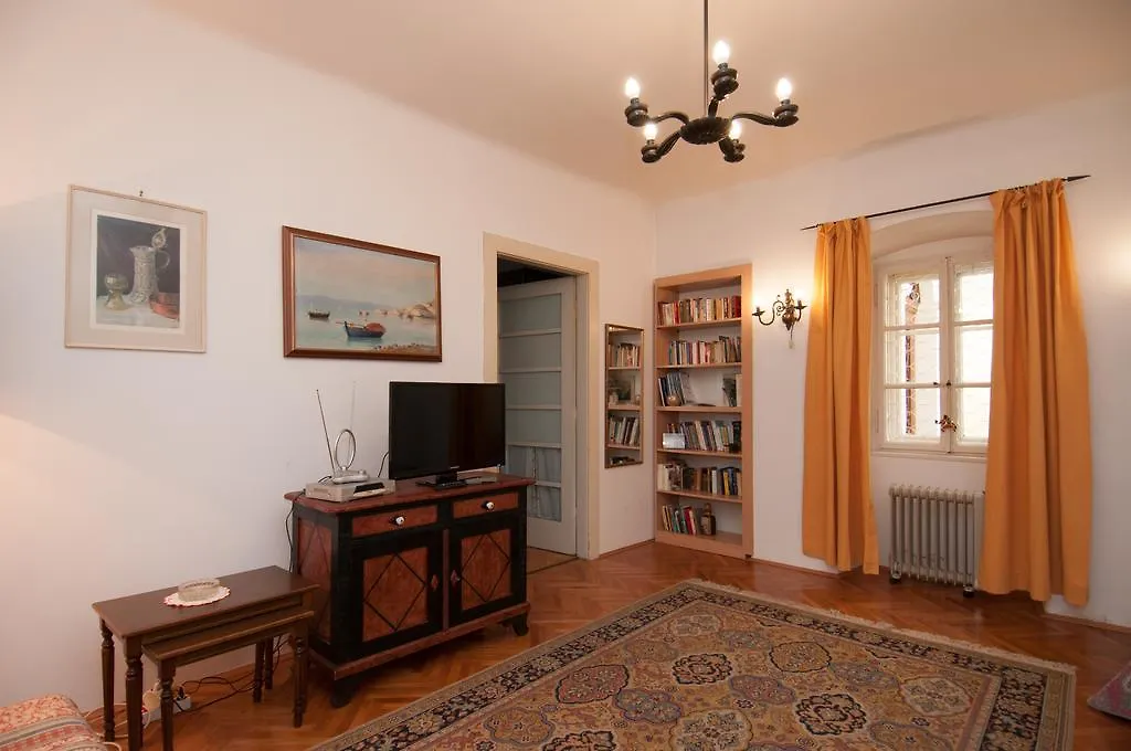 Apartment Villa Minach Volosko 0*,  Croatia