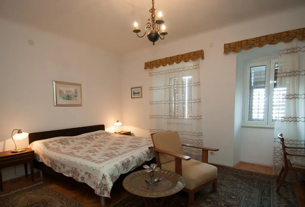 Apartment Villa Minach Volosko