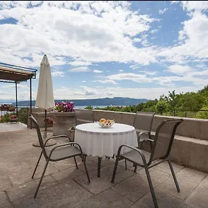 Apartment Belici, Brseč
